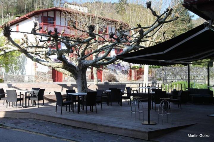 Hostal Auzoa 베라 외부 사진